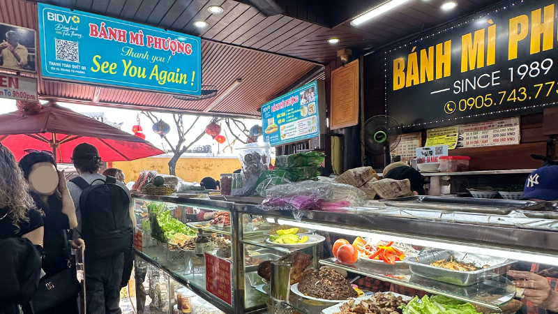 ホイアンのバインミー屋さん